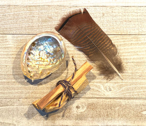 Smudging - Sage Wands , Palo Santo Sticks & inscense