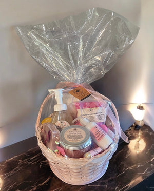Gift Baskets, Sets and Cute Collections