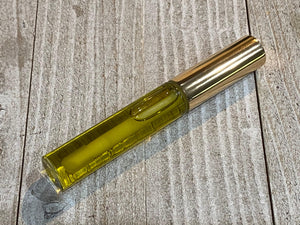 Healing Natural Lip Oil - Hemp & Manuka - Oakwood Natural Living